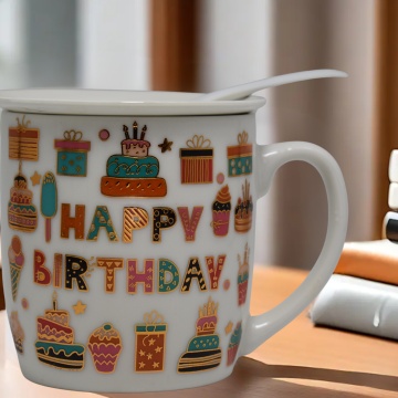 Cana Happy Birthday 300 ml cu design festiv si mesaj aniversar