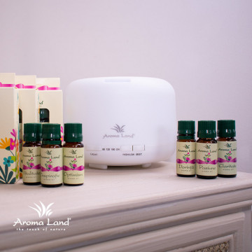 ulei aromaterapie Dorință utilizat într-un difuzor ultrasonic