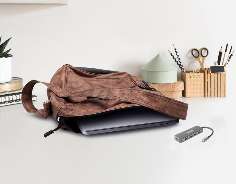 D-Link DUB-2333 5-in-1 USB-C Hub with HDMI and power delivery, 1* USB-C connector, 1* HDMI Port, 3* USB Type- APort (USB 3.0), 1* USB-C powerdelivery. - Img 5