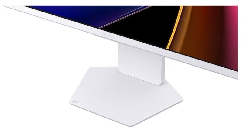 Monitor LG 31.5" 32G810SA-W.AEU, Diagonal (inch): 31.5, Diagonal (cm): 80, Aspect ratio: 16:9, Panel: IPS, Resolution: 3840x2160, Refresh Rate: 144Hz, Response time GtG: 1ms, Brightness (max): 400 cd/m², Contrast (static) : 1000:1, Viewing angle: - Img 6