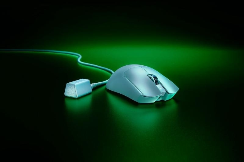 Mouse Razer Viper V3 Pro, conectivitate Razer HyperSpeed Wireless si prin fir, durata de viata baterie pana la 95 ore la 1000 Hz, pana la 62 ore la 2000 Hz, pana la 40 ore la 4000 Hz, pana la 17 ore la 8000 Hz, alb - Img 9