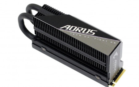 SSD GIGABYTE AORUS GEN5 2TB PCIe 5.0 x4, NVMe 2.0, rata transfer r/w: 10000/9500 MB/s - Img 2