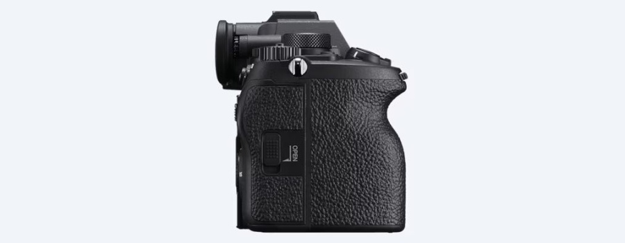 APARAT FOTO SONY Α7R V CU SENZOR DE IMAGINE FULL FRAME - Img 2
