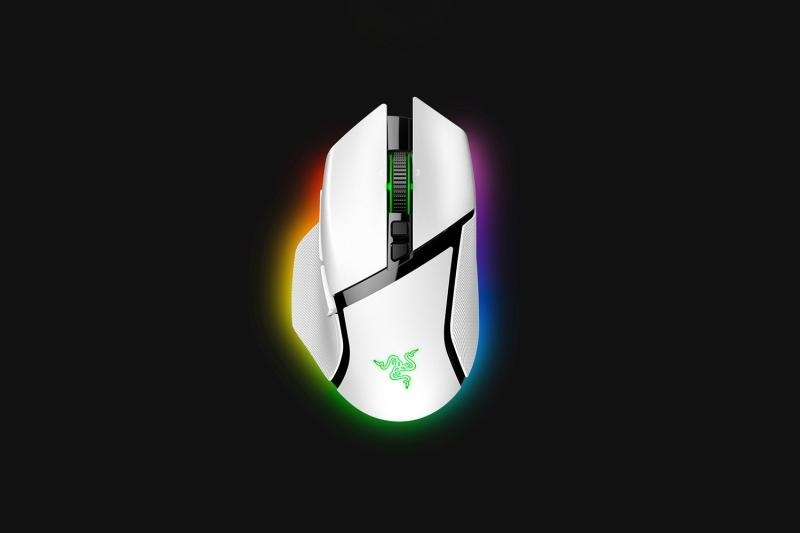 Mouse Razer cu fir Razer Basilisk V3 PRO, butoane programabile 10+1, Razer™ HyperScroll Tilt Wheel, 11 zone de iluminare Chroma RGB, alb - Img 12