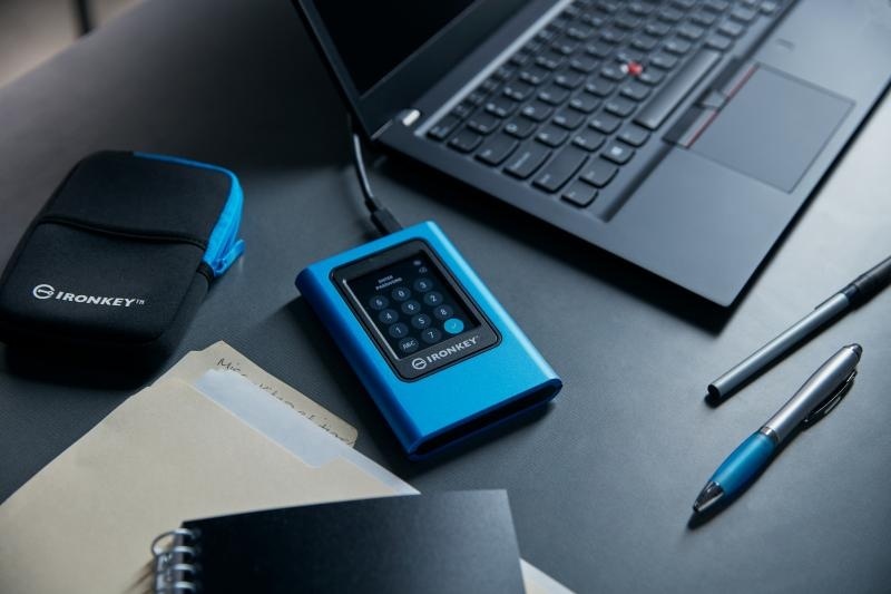 Kingston Vault Privacy 80 IKVP80ES/960G - Img 9
