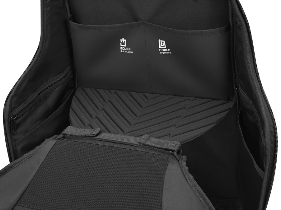 Lenovo Legion 16" Gaming Backpack GB700, Material: Poliester, Dimensiuni: 315 mm x 200 mm x 470 mm, Greutate: 1.27 kg, Garantie: 1 an - Img 4