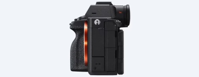 APARAT FOTO SONY Α7R V CU SENZOR DE IMAGINE FULL FRAME - Img 3