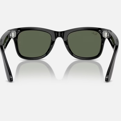 Ray-Ban Meta Wayfarer AI Glasses Shiny Black/G-15 Green - Img 4