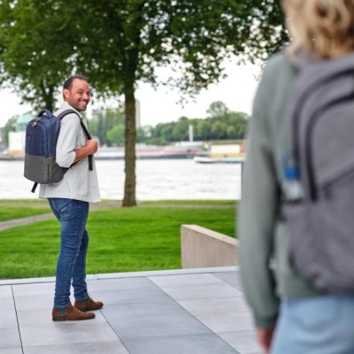 Rucsac laptop Trust Avana pentru laptop-uri cu diagonala de 16", material POM, RPET Polyester, RPET twill polyester, volum 20 L, gri - Img 10
