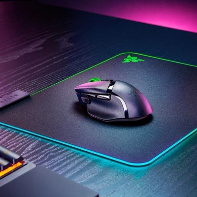 Mouse Razer Basilisk V3 X HyperSpeed, rezolutie 18000 DPI, iluminare RGB Chroma, senzor Razer™ 5G Advanced 18K DPI Optical Sensor, durata de viata baterie pana la 285 ore (hyperspeed), pana la 535 ore (bluetooth), negru - Img 9
