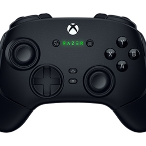 Controller Razer Wolverine V3 Pro, conectivitate Razer Hyperspeed Wireless, compatibil cu Xbox & PC, butoane de actiune mecanice Razer Mecha Tactile, butoane analogice Anti-drift Hall, durata de viata baterie pana la 20 de ore, polling rate 1000 mhz
