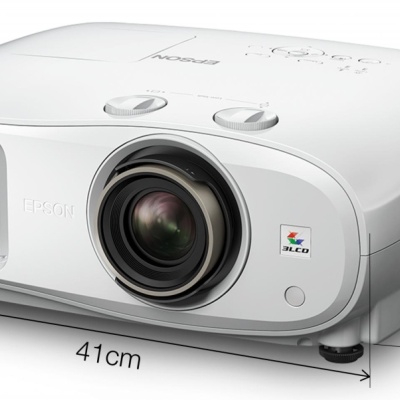 Proiector Epson EH-TW7100, 3LCD, 4K PRO-UHD, 3.000 lumeni, 16:9, 100.000:1, lampa 3.500 ore/ 5.000 ore, dimensiune maxima imagine 500", 2 * USB 2.0 Type A, USB 2.0 Type Mini-B, 2* HDMI, Bluetooth, audio in/ out, Kensington lock, 4K enhancement, Wireless - Img 3
