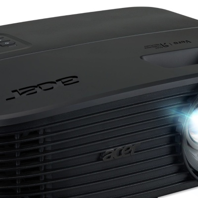 Videoproiector Acer PD2527i, WUXGA 1920* 1200, 2.700 lumeni, 16:9/ 4:3, 2.000.000:1, dimensiune maxima imagine 300", distanta maxima de proiectie 10 m, RGB LED 20.000- 30.000 ore, 2*HDMI, 2* USB, 2x USB Type-A, audio out, montare pe tavan+ portabil, boxa