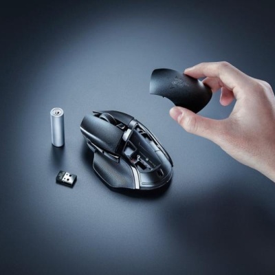Mouse Razer Basilisk V3 X HyperSpeed, rezolutie 18000 DPI, iluminare RGB Chroma, senzor Razer™ 5G Advanced 18K DPI Optical Sensor, durata de viata baterie pana la 285 ore (hyperspeed), pana la 535 ore (bluetooth), negru - Img 10