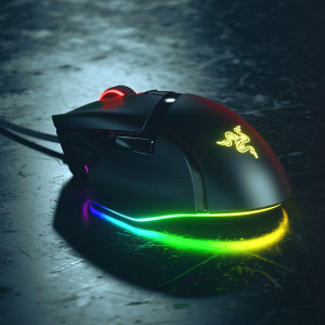 Mouse Razer cu fir Razer Basilisk V3 RGB, butoane programabile 10+1, Razer™ HyperScroll Tilt Wheel, 11 zone de iluminare Chroma RGB, negru