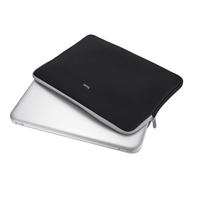 Rucsac Trust Primo Soft Sleeve for 11.6" laptops - black Specifications General Type of bag sleeve Number of compartments 1 Max. laptop size 11.6 " Height of main product (in mm) 225 mm Width of main product (in mm) 330 mm Depth of main product (in mm) - Img 3
