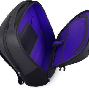 Alienware 18 Backpack - AW7825P Alienware design with 3D iridescent reflective Alienware logo - Img 11