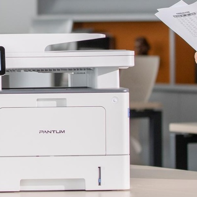 Multifunctional laser monocrom Pantum BM5110ADW Imprimare/Copiere/Scanare, Dimensiune:A4, Viteza: Imprimare si copiere:40 ppm, Rezolutie: 1200 x 1200, Procesor: 1.2 GHz, memorie:512 MB,Ecran 3.5 inch touch screen, Interfata:High-speed USB 2.0,IEEE 802.3 - Img 2