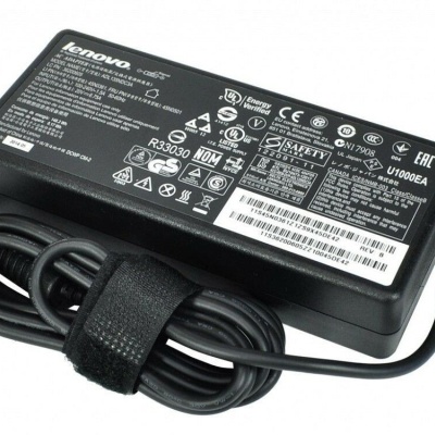 Lenovo Legion Y520-15IKBA incarcator original laptop 135W