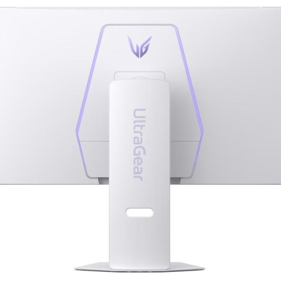 Monitor LG 31.5" 32G810SA-W.AEU, Diagonal (inch): 31.5, Diagonal (cm): 80, Aspect ratio: 16:9, Panel: IPS, Resolution: 3840x2160, Refresh Rate: 144Hz, Response time GtG: 1ms, Brightness (max): 400 cd/m², Contrast (static) : 1000:1, Viewing angle: - Img 8