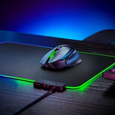 Mouse Razer Basilisk V3 X HyperSpeed, rezolutie 18000 DPI, iluminare RGB Chroma, senzor Razer™ 5G Advanced 18K DPI Optical Sensor, durata de viata baterie pana la 285 ore (hyperspeed), pana la 535 ore (bluetooth), negru - Img 7