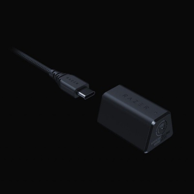 Mouse Razer DeathAdder V3 Pro optic, numar butoane progamabile 5, rezolutie 30000 DPI, negru, include Dongle wireless HyperPolling - Img 3