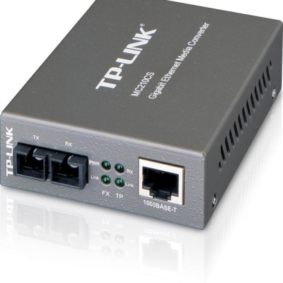 "Omada 10/100/1000 Mbps RJ45 to 1000 Mbps Single-Mode SC Fiber Converter PORT: 1× Gigabit SC Port, 1× Gigabit RJ45 Port (Auto MDI/MDIX) SPEC: Full-duplex, Up to 15 km, Chassis TL-MC1400 Rack-mountable"