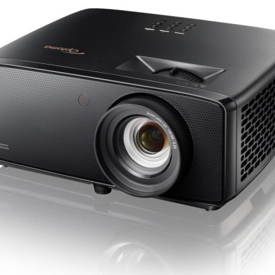 Videoproiector Optoma UZ38x, DLP laser 4K UHD 3840*2160, 3.800 lumeni, contrast dinamic 1.500.000:1, 16:9/ 4:3, 30.000 ore, distanta maxima de proiectie 8 m, dimensiune maxima imagine 7.62 m/ 300", 2x HDMI 2.0, USB- A power 1.5A, RS232, 12V trigger,