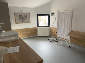 Lampa WOOD VISTA cu suport - Medicalcorp.ro