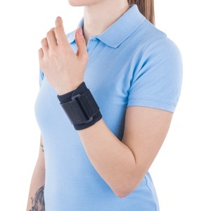 Orteză de încheietura mâinii mobilă SRT 243 - fixare pe mana stanga - Medicalcorp.ro