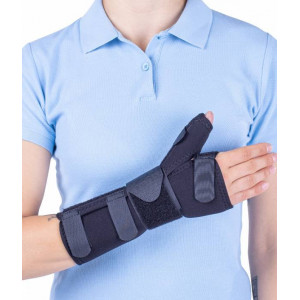 Orteză de încheietura mâinii mână deget fixă TRIACARP M FINGER SRT 213-Triamed - la Medicalcorp.ro