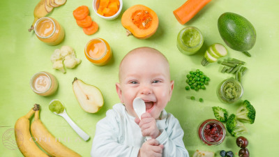 Jelovnik za bebe po mesecima – Vodič kroz ishranu prve godine