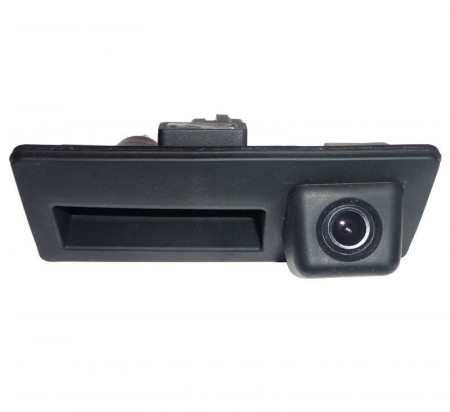 Camera marsarier compatibila VW pe manerul de portbagaj
