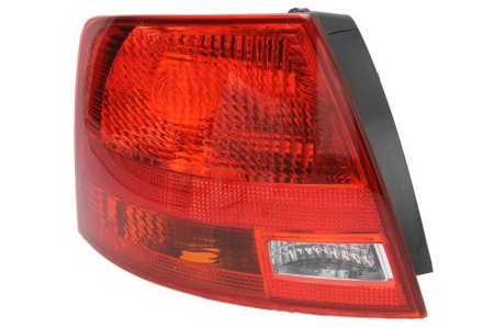 Lampa spate, BEC, compatibil cu AUDI A4 B7 2004-2008, Avant Break, partea stanga, exterior