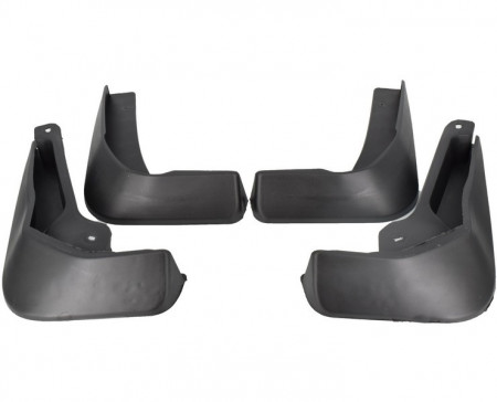 Set 4 bucati aparatori noroi dedicate Ford Focus hatchback 2012->