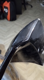 Eleron Luneta compatibil cu SEAT Leon 1P1 2009-2012, JE Design, fibra negru lucios DETERIORAT - Img 6