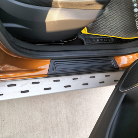 Set 4 protectii praguri din plastic compatibil cu Renault Captur 2013-2019 - Img 6