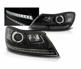 Set Faruri Dayline compatibil cu SKODA Octavia 2 II 2009-2012 Fundal Negru - Img 2