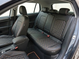Set huse scaune auto, dedicate VW Golf 7 VII 2013-2020, piele ecologica neagra si cusatura maro in romb, Lichidare stoc! - Img 10