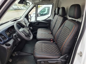 Set huse scaune auto, dedicate IVECO Daily 2014->, 2+1 fata, piele ecologica neagra si cusatura maro in romb