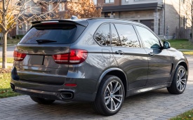 Eleron Luneta Portbagaj compatibil cu BMW X5 F15 2013-2017, culoare negru lucios - Img 4