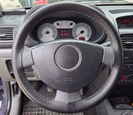 Husa auto volan, imitatie piele perforata neagra cu ac si ata gri inchis, diametru volan 38 cm - Img 3