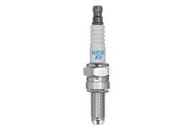 Bujie scanteie CR7EKB dimensiune cheie: 16 lungime filet 19mm, comaptibil cu scute moped Aprilia Gilera - Img 1