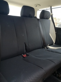 Set huse auto pentru scaune compatibile cu OPEL VIVARO 2001-2014 8+1 locuri, material jacquard negru cu gri - Img 4