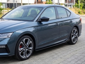 Extensii Praguri laterale compatibil cu Skoda Octavia 4 IV 2020-> RS Style, culoare negru lucios - Img 4