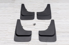 Set 4 bucati aparatori noroi dedicate Mitsubishi L200 2015-2020