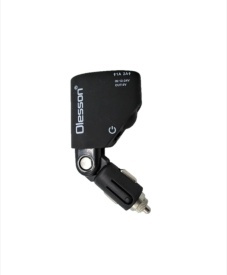 Incarcator adaptor auto splitter bricheta cu unghi reglabil cu 1 iesire bricheta + 2 USB 2.1A 1351
