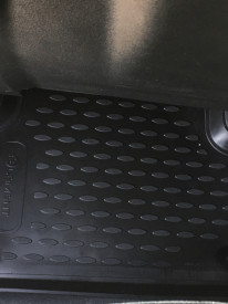 Set covorase auto tip tavita Audi A4 B9 2016->, culoare negru - Img 4
