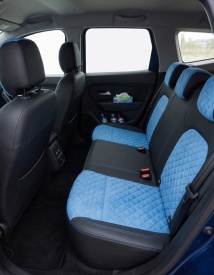 Set huse scaune auto, dedicate Dacia Duster II 2018-2023, piele ecologica cu imitatie de alcantara, negru cu albastru, Lichidare stoc! - Img 2