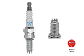 Bujie scanteie CR7EKB dimensiune cheie: 16 lungime filet 19mm, comaptibil cu scute moped Aprilia Gilera - Img 3